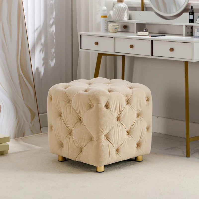 Pouf carré capitonné en velours moderne
